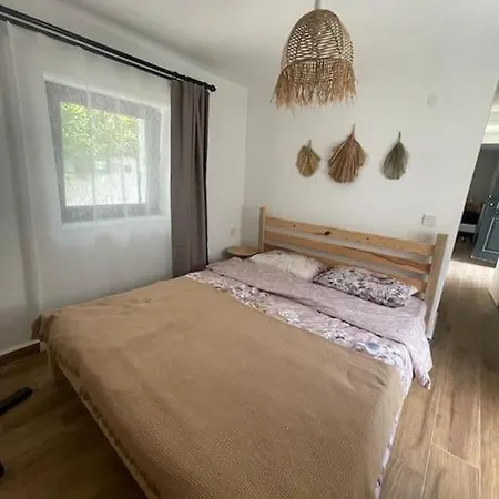 Villa Oezel Havuzlu Kiralik Tas *